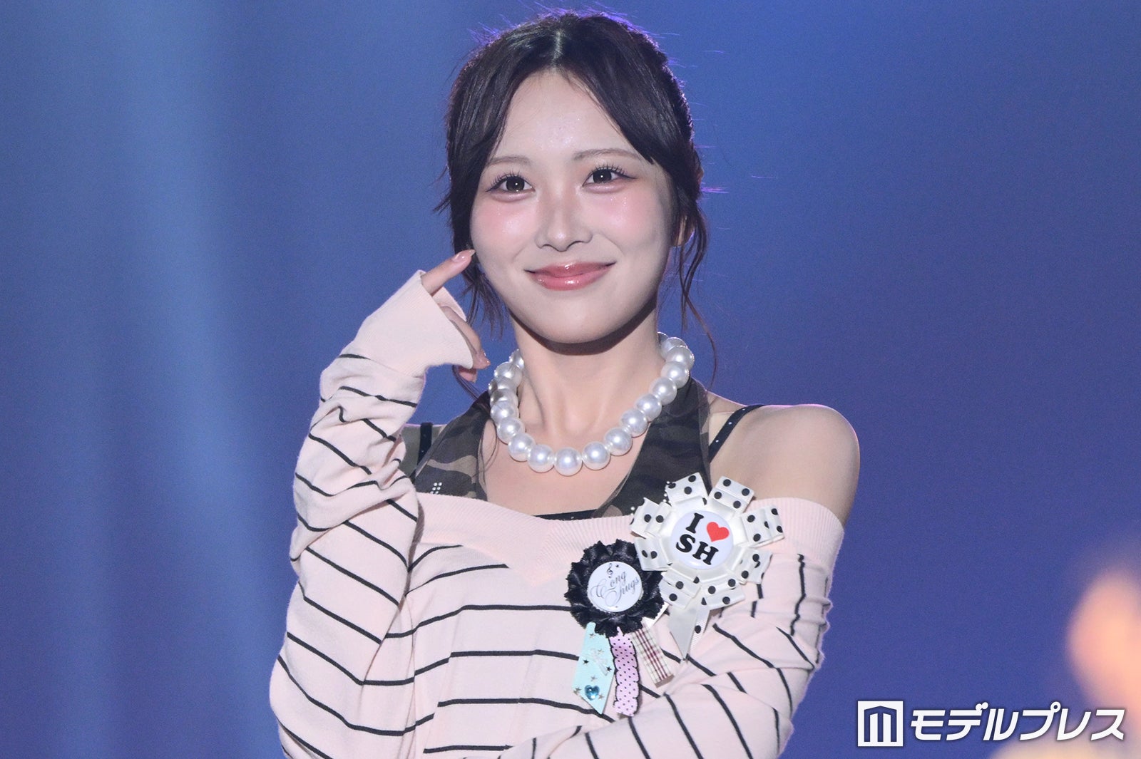 ≒JOY（C）モデルプレス