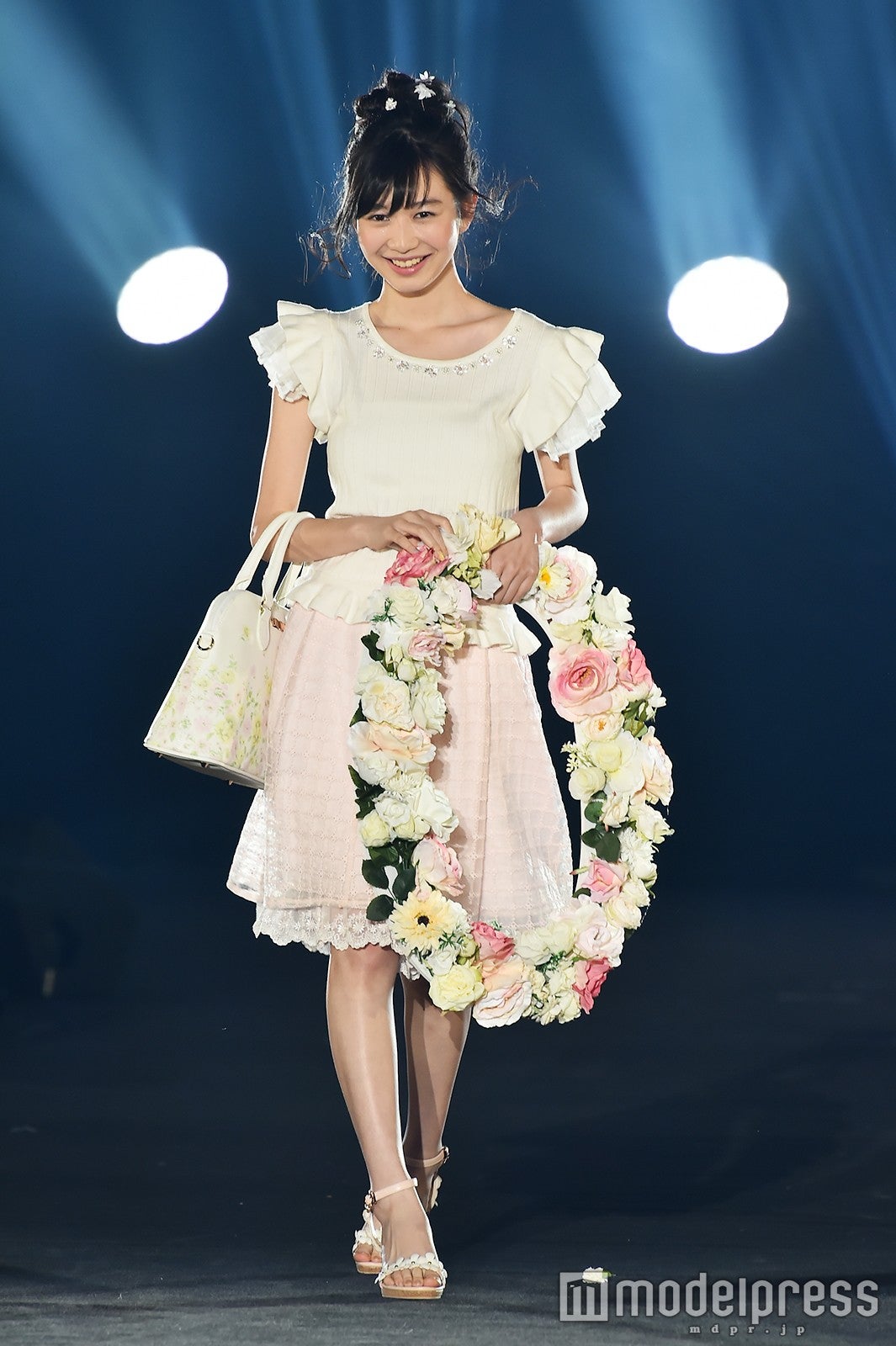 岡本夏美（C）モデルプレス