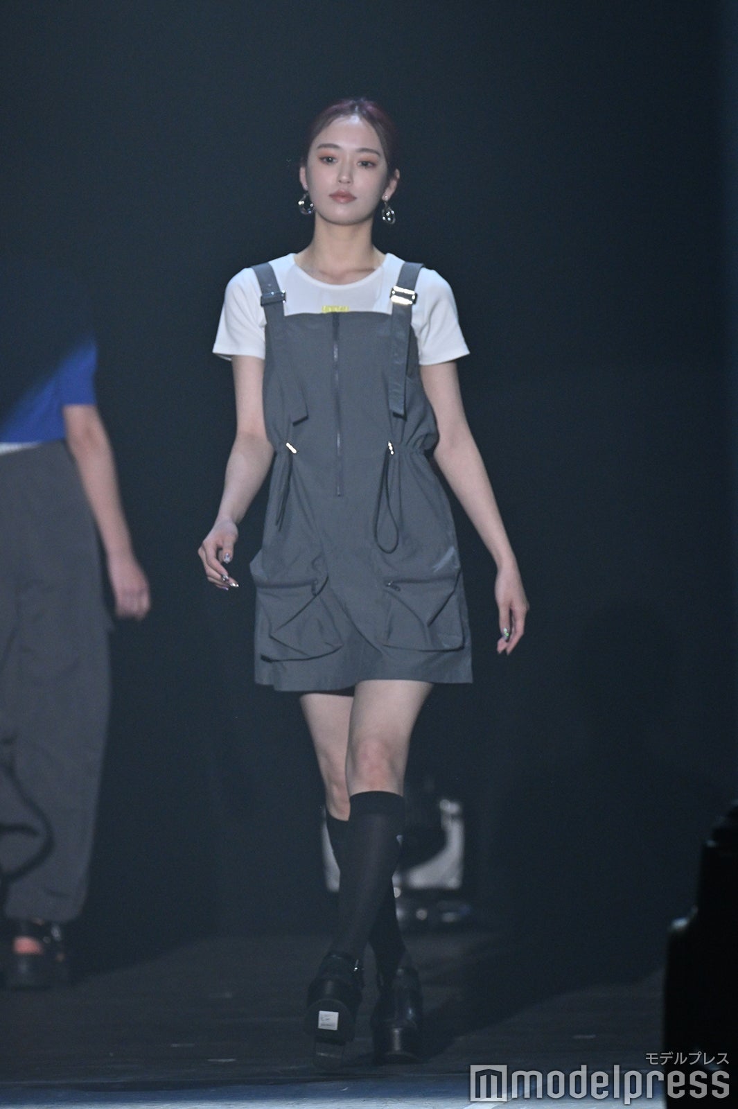 （C）モデルプレス