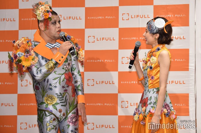 くっきー、ベッキー(C)モデルプレス