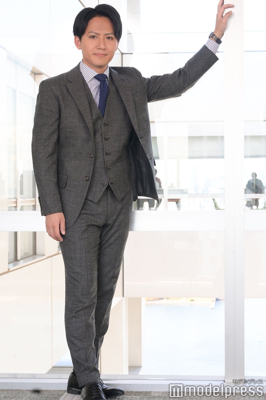 安宅晃樹アナ（C）モデルプレス