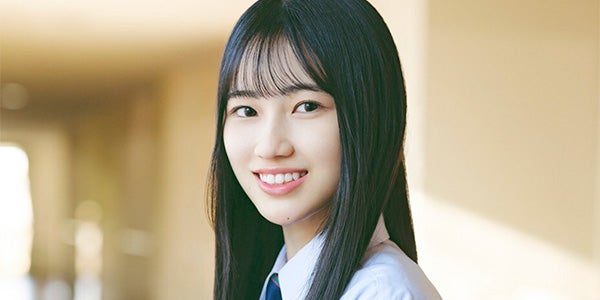 櫻坂46・1人目の3期生「的野美青」公開 福岡県出身の16歳