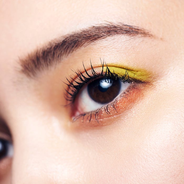 スパークリングカラーメイク(提供写真)