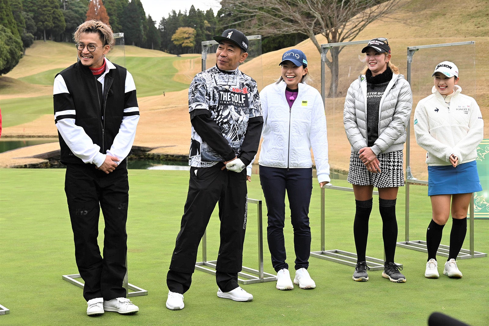 小栗旬、木梨憲武、渋野日向子選手、原英莉花選手、山下美夢有選手 （C）テレビ朝日