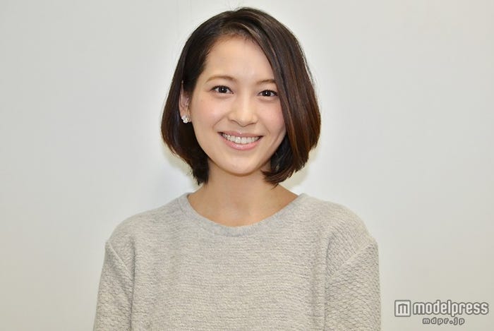 変わらぬ美貌で、充実した生活を明かした青木裕子
