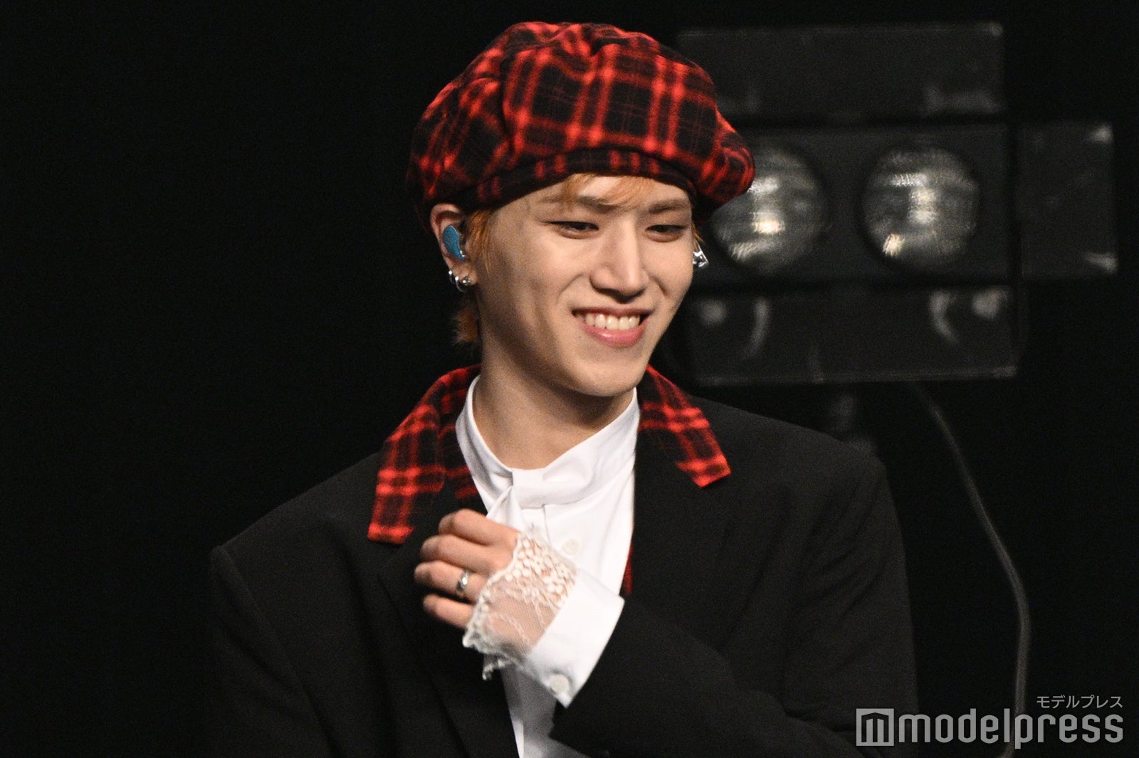 笑顔がこぼれるRIWOO（リウ）（C）モデルプレス