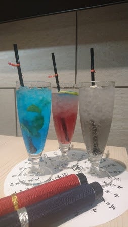 オリジナルドリンク／画像提供：TWIN PLANET