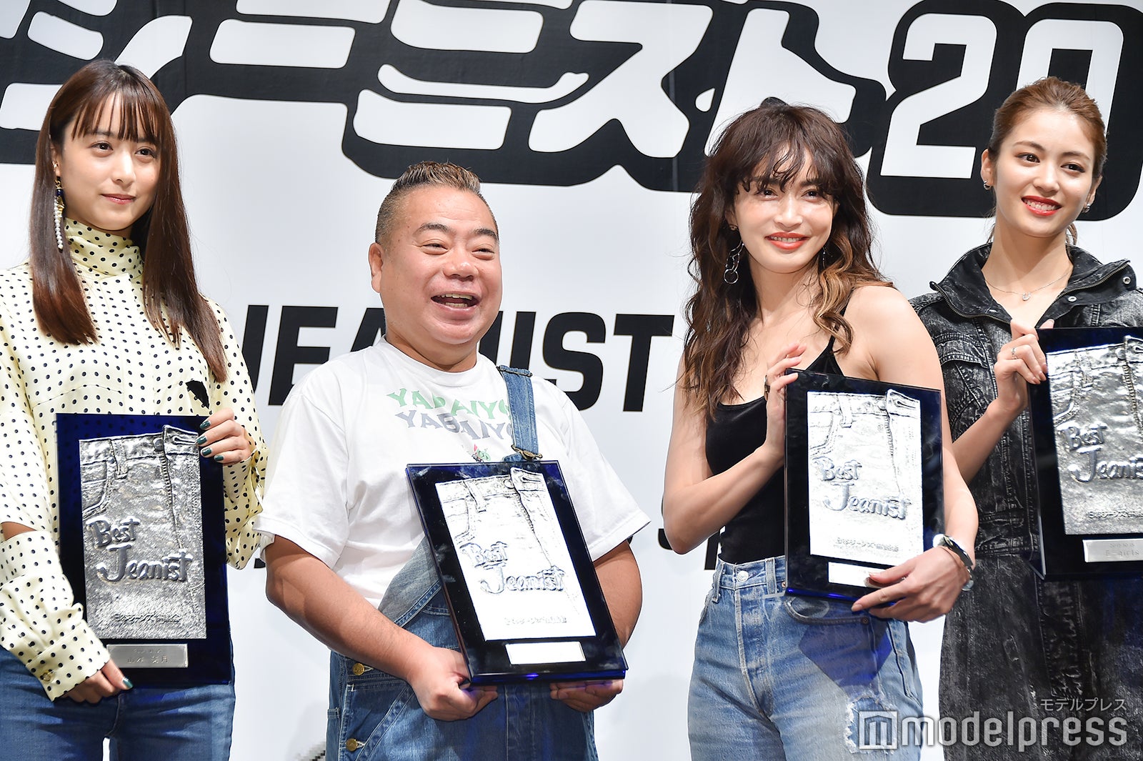 山本美月、出川哲朗、長谷川京子、楓 （C）モデルプレス