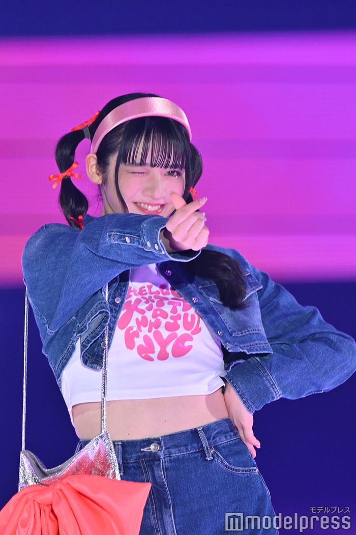 鎮西寿々歌(C)モデルプレス