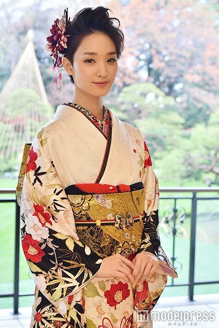 剛力彩芽（C）モデルプレス