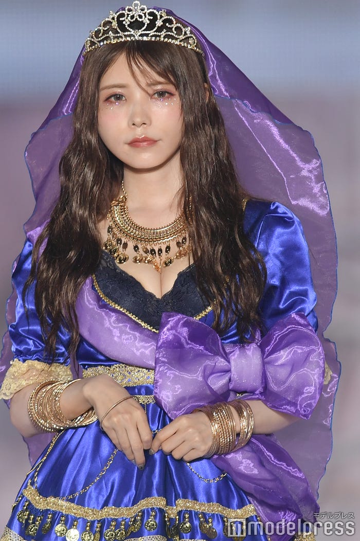 益若つばさ(C)モデルプレス