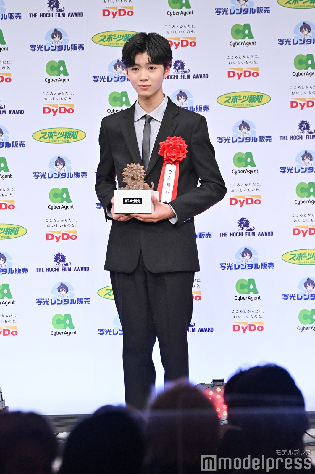 白鳥晴都（C）モデルプレス