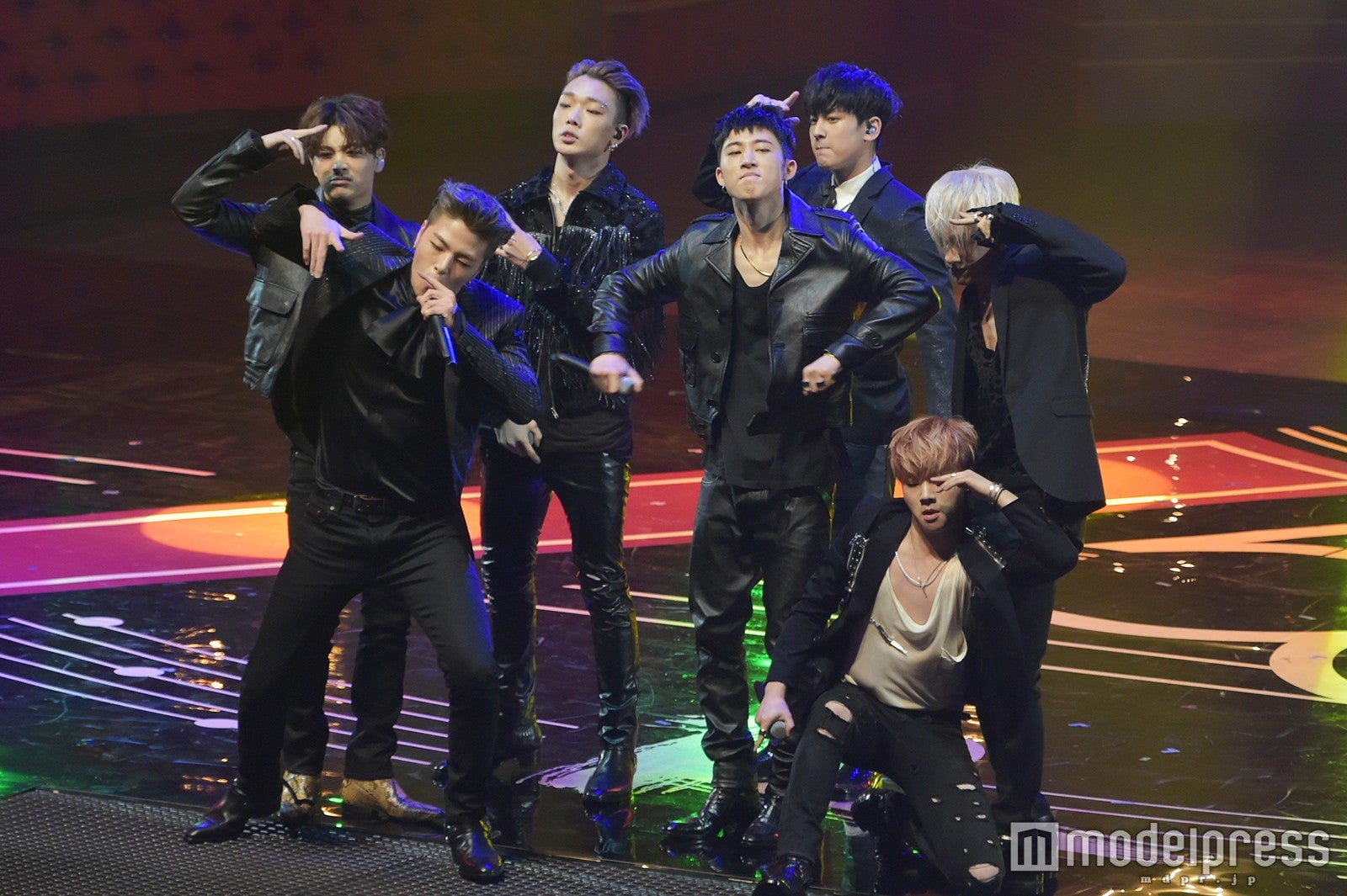 iKON（C）モデルプレス