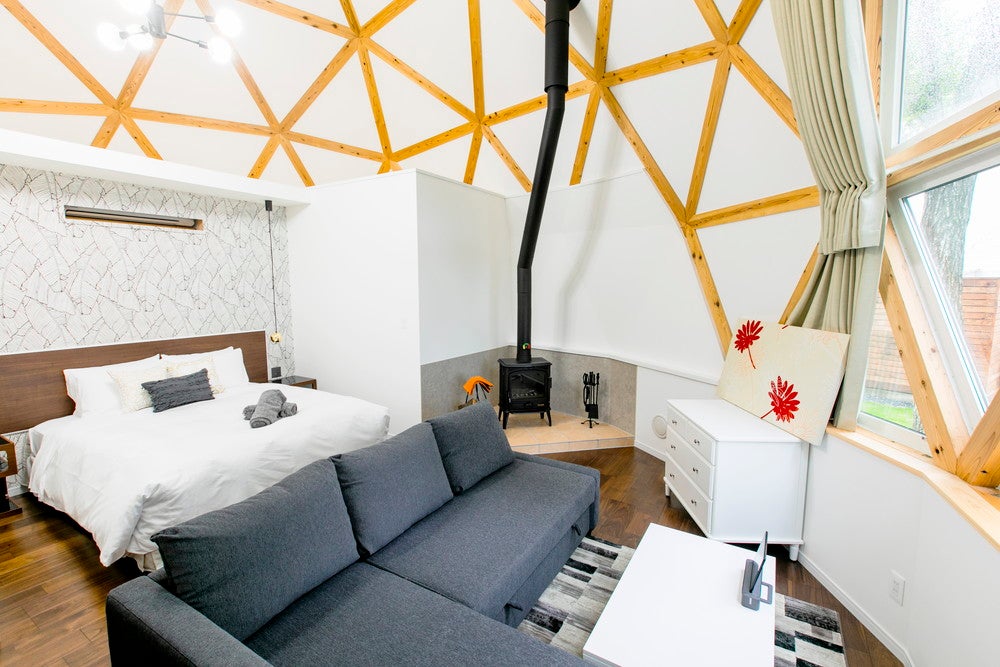 ホワイトランプ／画像提供：YUTAKA RESORT