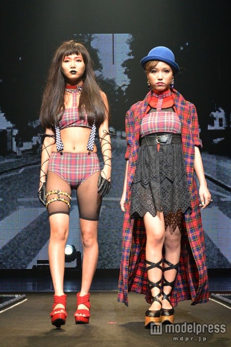 ちんぱん（左）、あきぽよ（右）／「TOKYO STAGE」