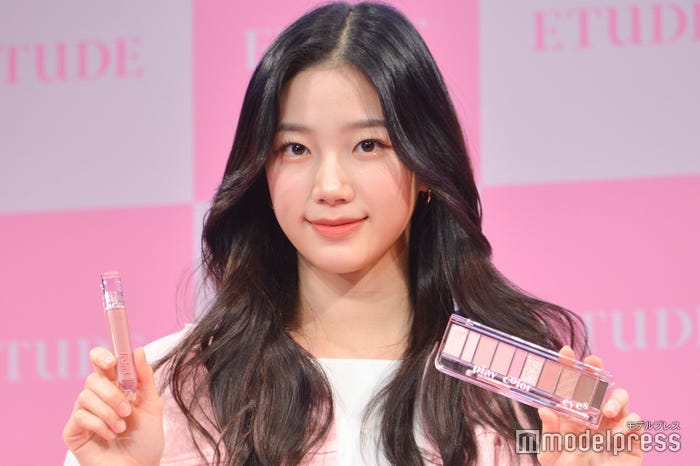 KAZUHA(C)モデルプレス