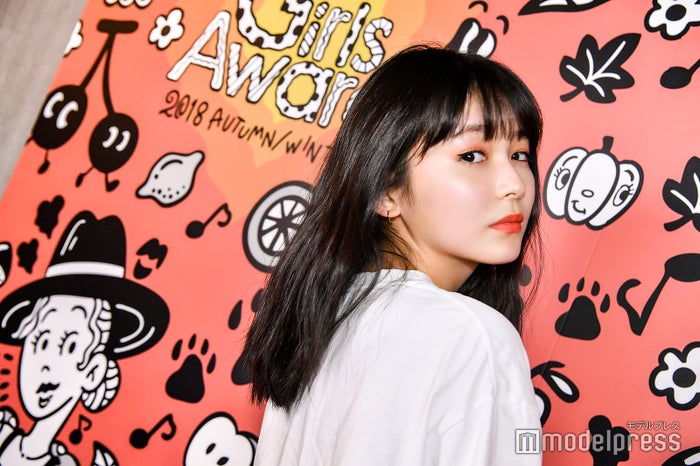 久間田琳加のガチ私服を真似したい ミニスカでほっそり美脚全開 Girlsaward 18 A Wフィッティングに潜入 モデルプレス 久間田琳加のガチ私服を真似したい ミニスカでほっそり美脚全開 Girlsaward 18 A Wフィッティングに潜入 モデルプレス