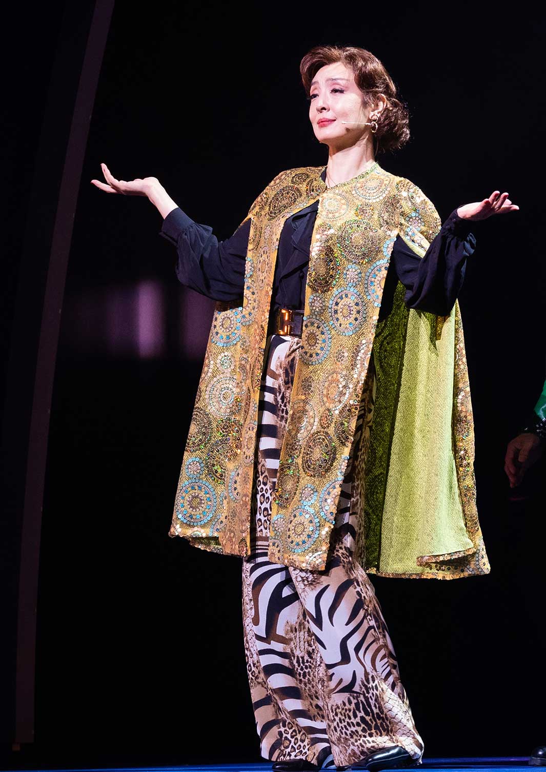 草刈民代「The PROM」オフィシャル舞台写真／撮影：引地信彦、NAITO