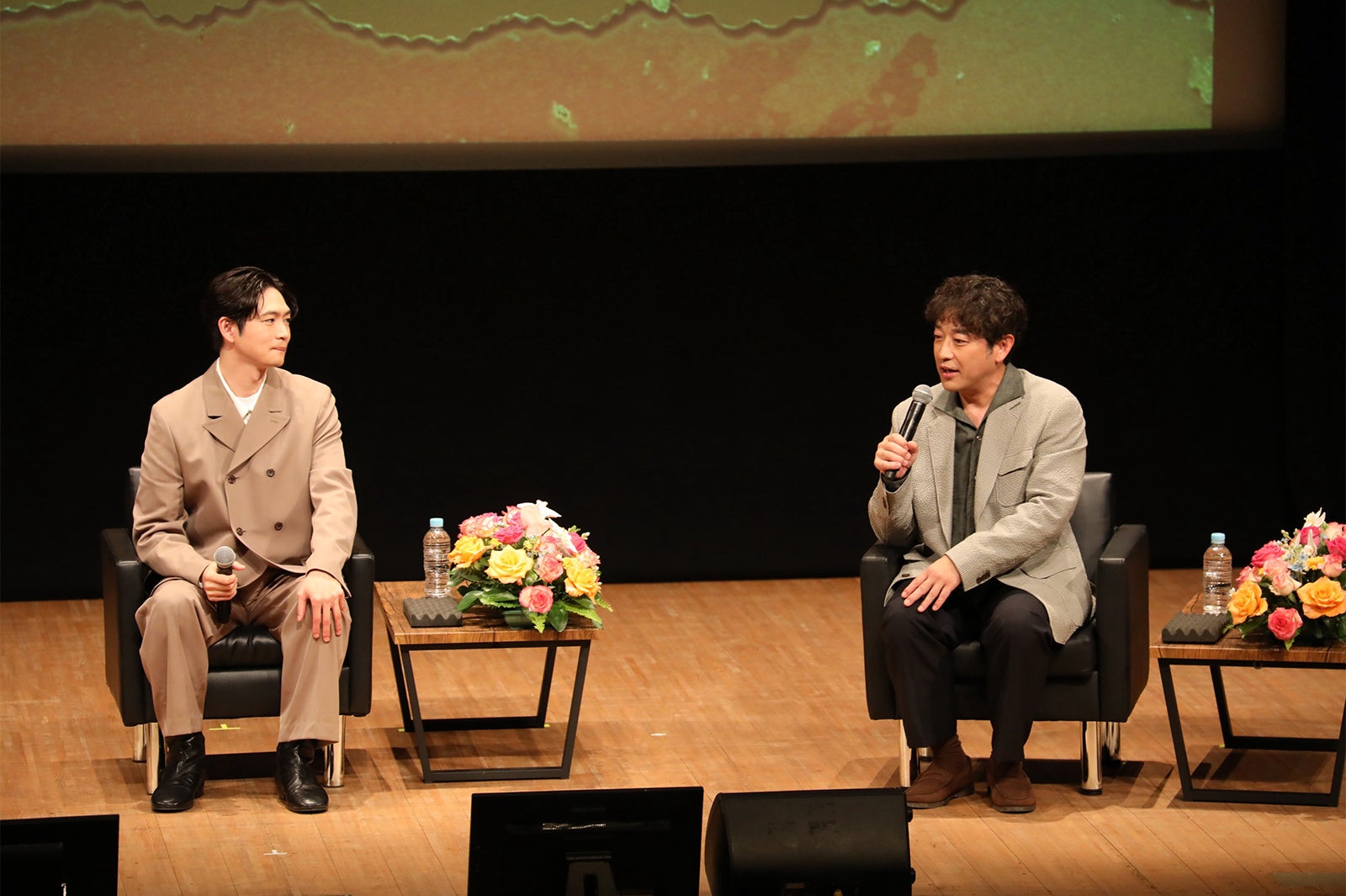 松下洸平、迫田孝也（C）NHK
