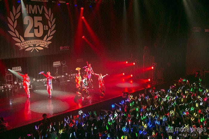 超特急3周年記念ライブの様子