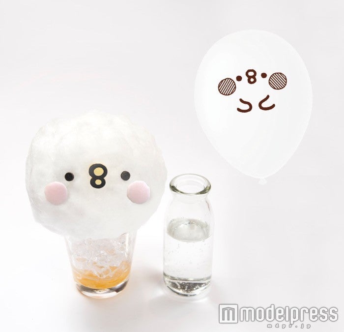 ピスケのふわふわ初恋綿菓子ソーダ～ふうせんつき～￥880（税抜） （C）kanahei／TXCOM