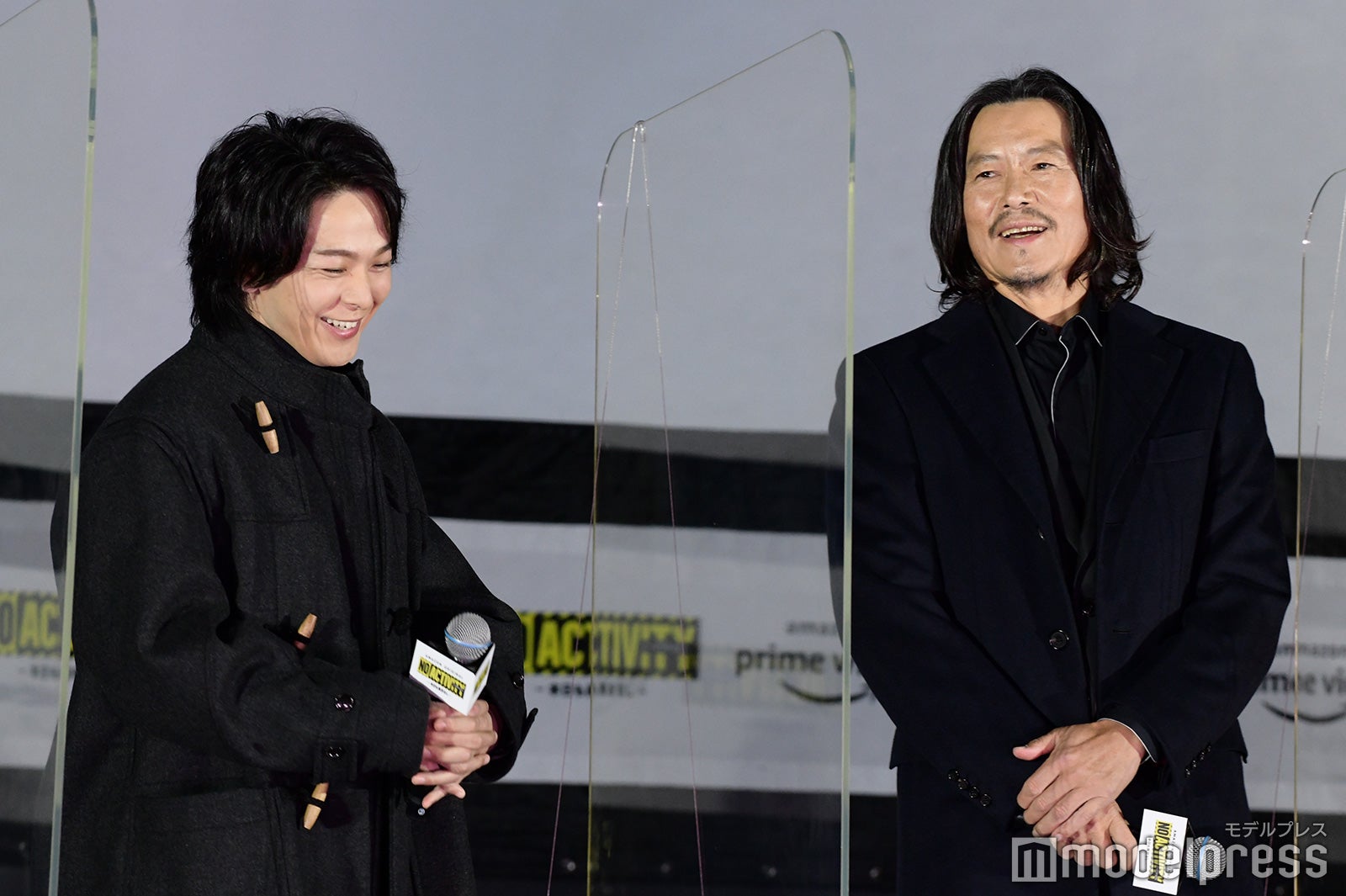 中村倫也、豊川悦司（C）モデルプレス