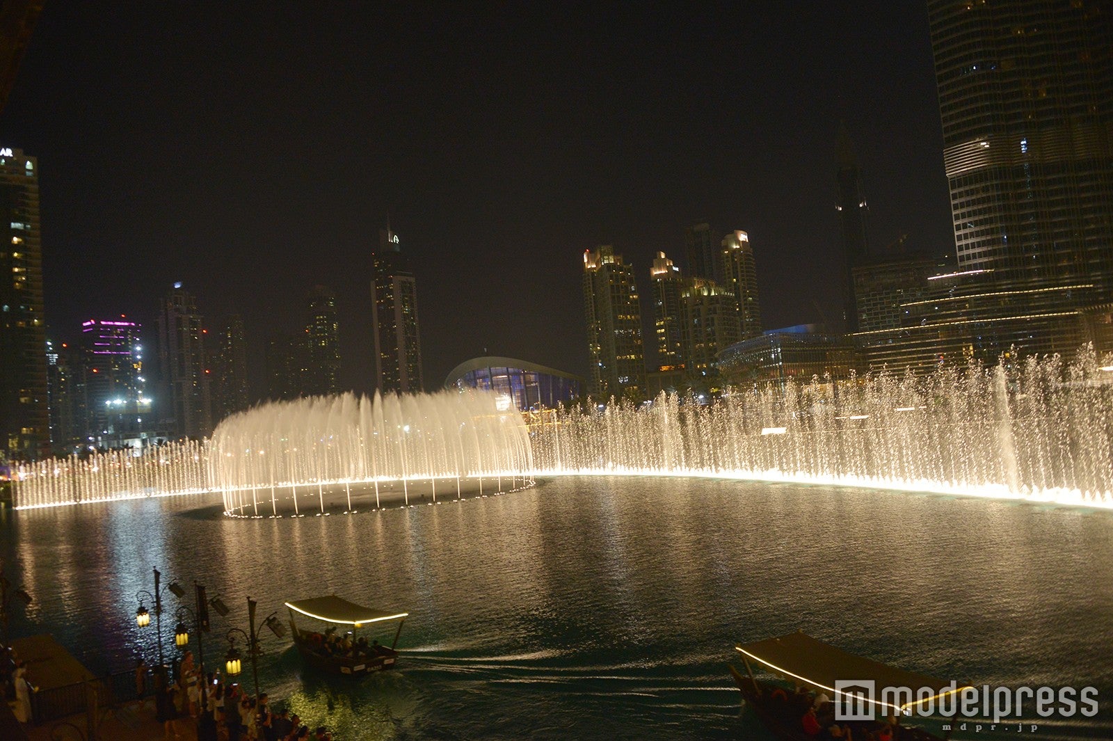 噴水ショー（C）モデルプレス