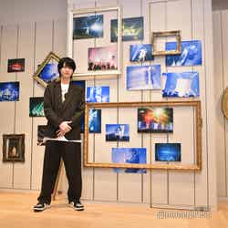 「Dori Sakurada Debut Tour 2023 “Retrograde Satellite”」ライブ写真を展示／桜田通（C）モデルプレス