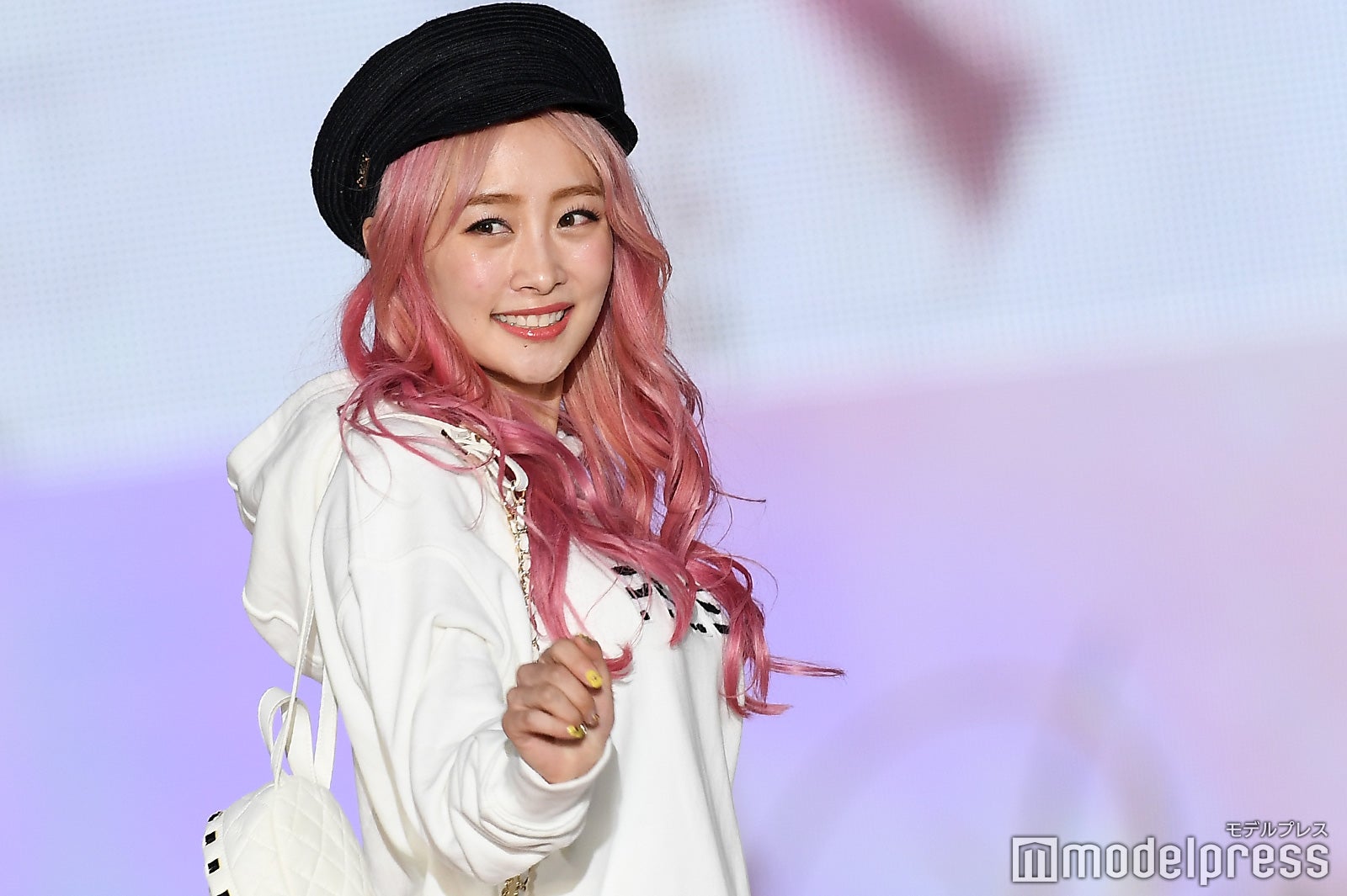 ニコル（C）モデルプレス