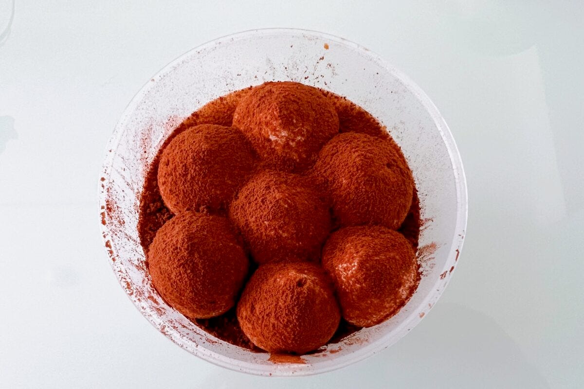 ファミマ ティラミス 中