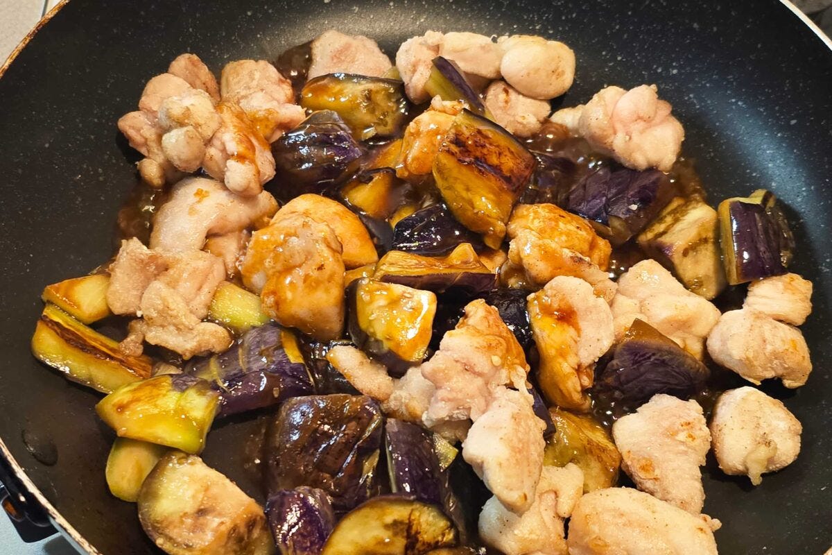 鶏肉となすのオイスターいため