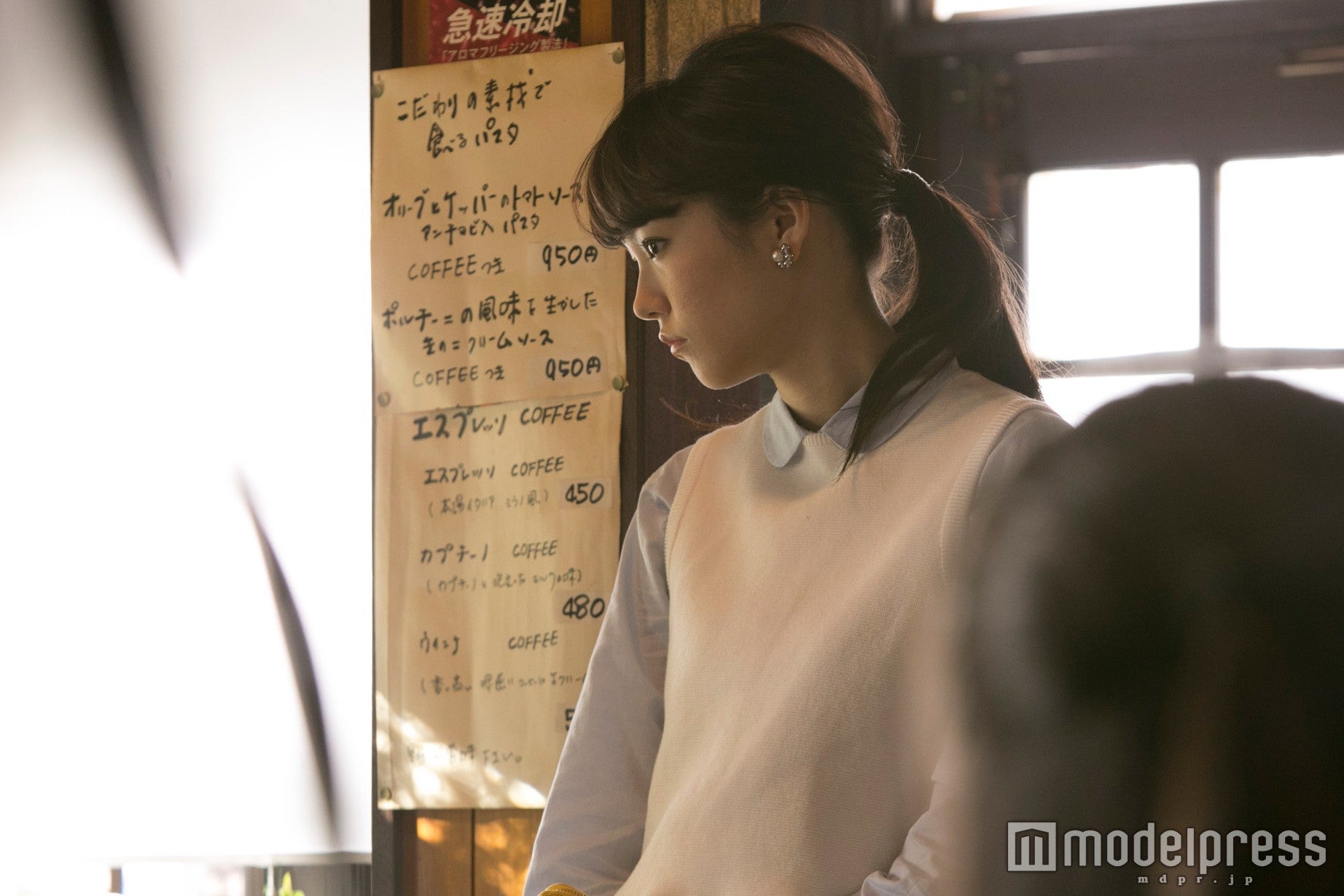 桐谷美玲／新CM「喫茶店」より