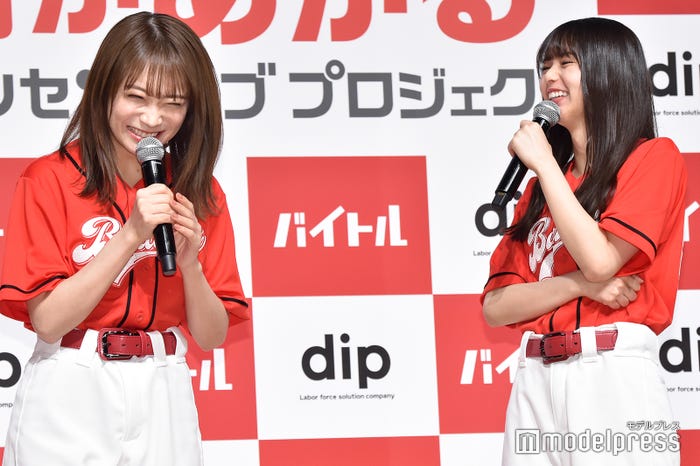 秋元真夏、齋藤飛鳥(C)モデルプレス