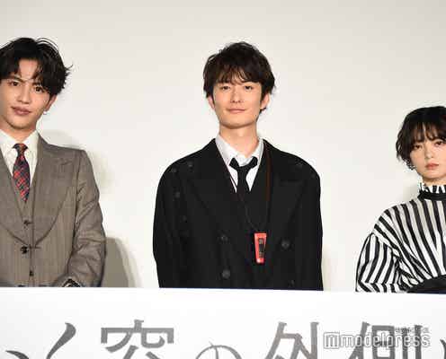 岡田将生・志尊淳・平手友梨奈、サプライズに感激「泣きそうになりました」<さんかく窓の外側は夜>