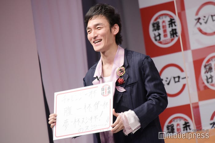 草なぎ剛(C)モデルプレス