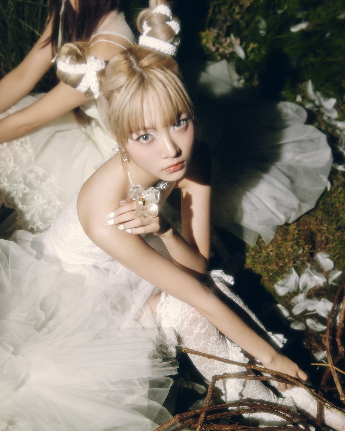 HONG EUNCHAE (P)&(C) SOURCE MUSIC