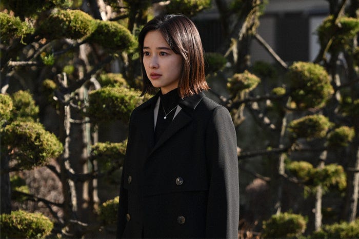 堀田真由「アンチヒーロー」第1話より(C)TBS
