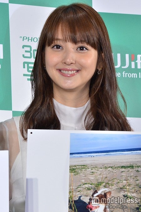 佐々木希 茶髪 細眉のデビュー当時を回顧 今ここにいられて幸せ モデルプレス