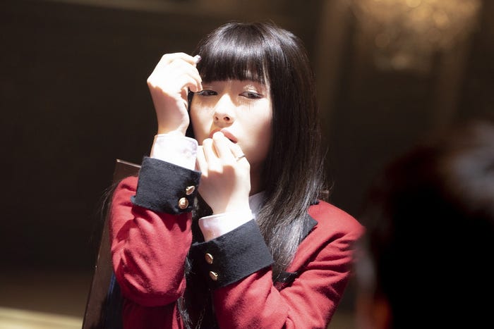 浜辺美波(C)2019 河本ほむら・尚村透/SQUARE ENIX・ドラマ「賭ケグルイ2」製作委員会 ・MBS