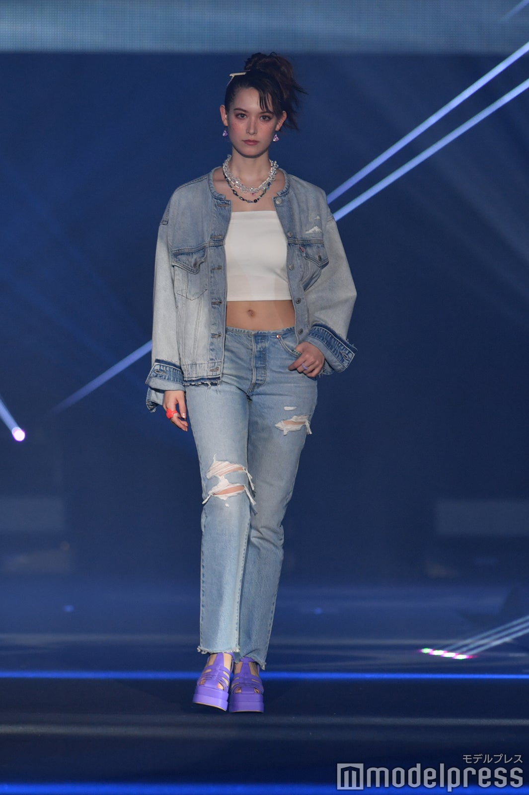 （C）モデルプレス