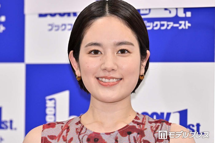 第1子妊娠発表の筧美和子、ふっくらお腹披露「幸せが伝わる」「ママの表情」と反響