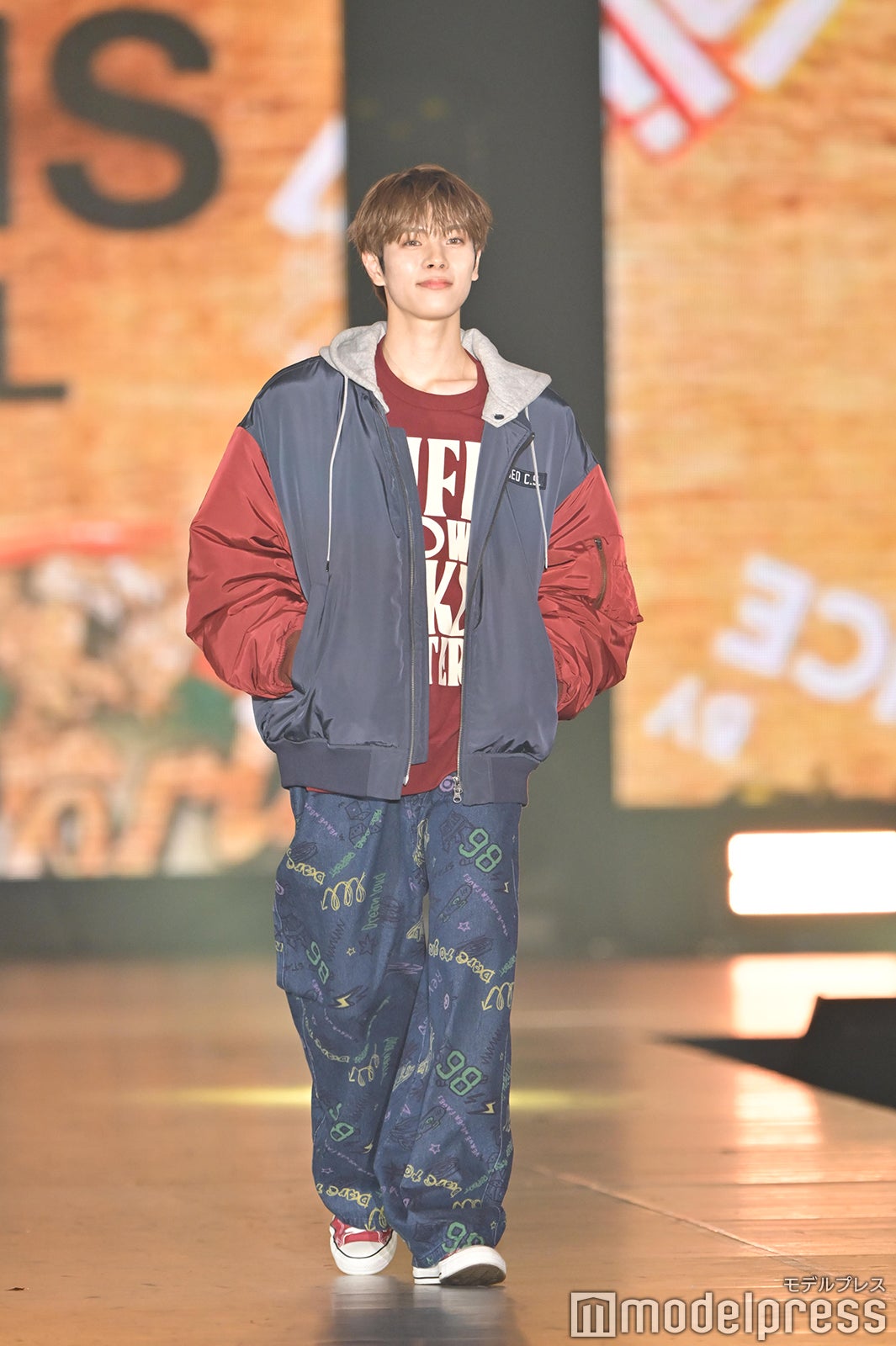 （C）モデルプレス