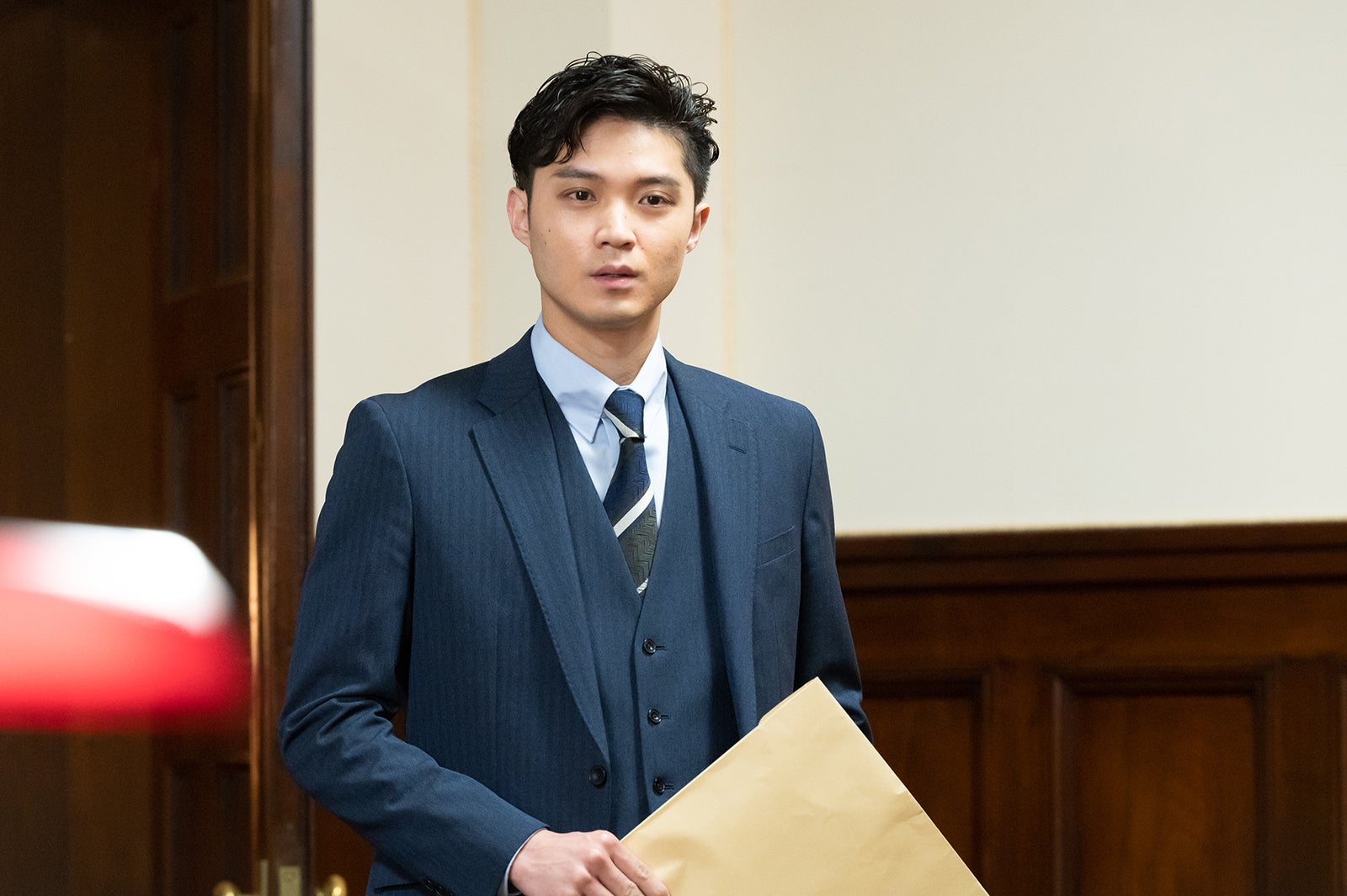 磯村勇斗「ケイジとケンジ、時々ハンジ。」第3話より（C）テレビ朝日