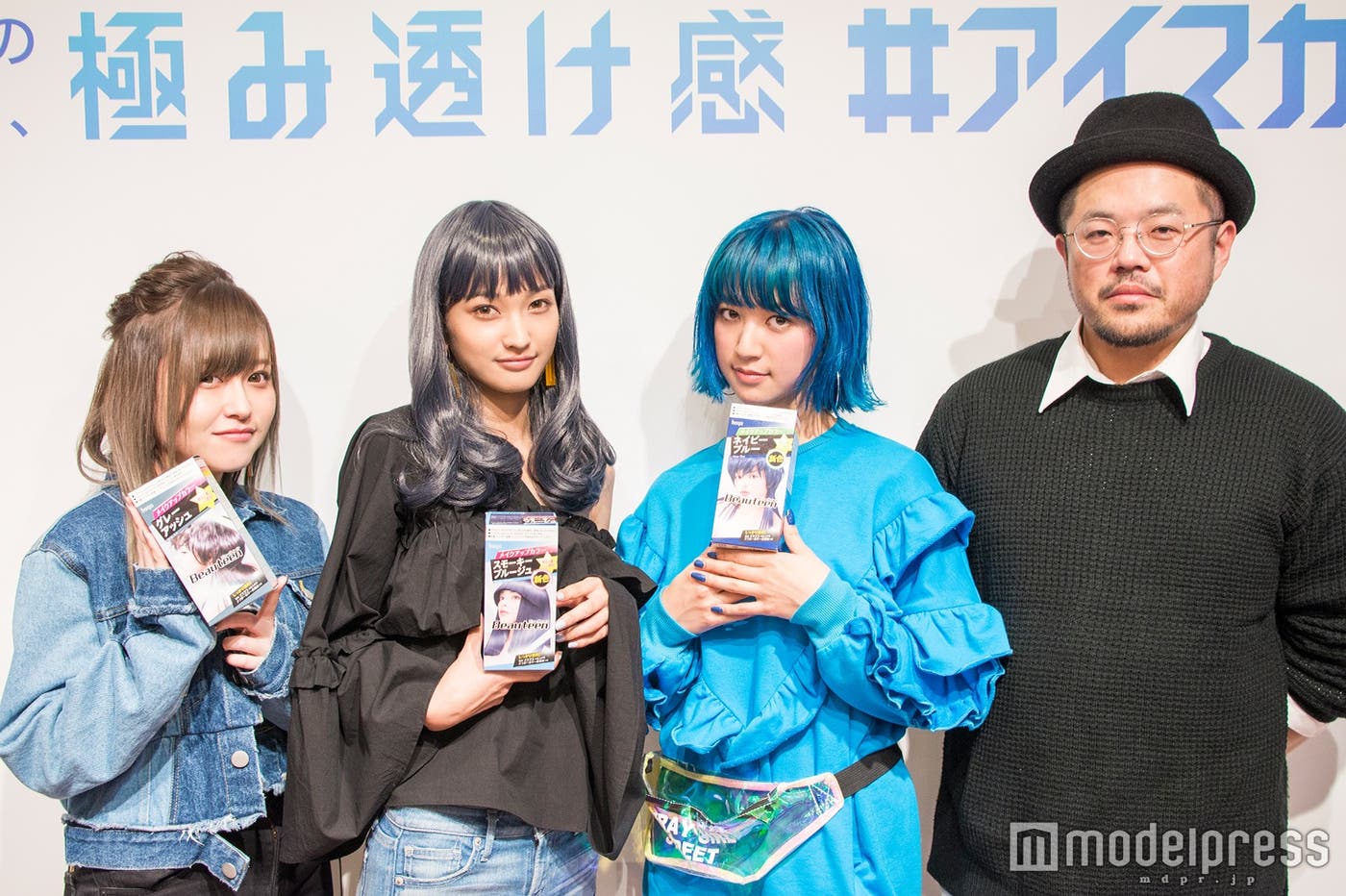 (左から)歩乃華、安井レイREI、福田京平氏(C)モデルプレス
