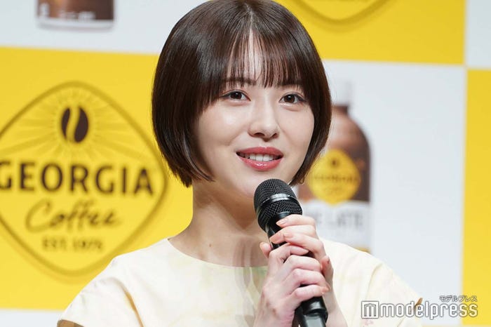 浜辺美波(C)モデルプレス