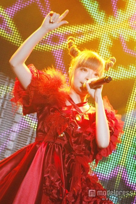 きゃりーぱみゅぱみゅらが「KAWAII」を世界へ、原宿をジャック