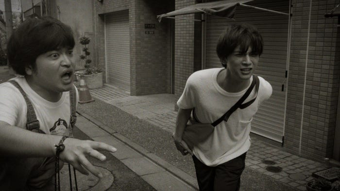 加藤諒とのデッドヒート(C)「下北沢ダイハード」製作委員会