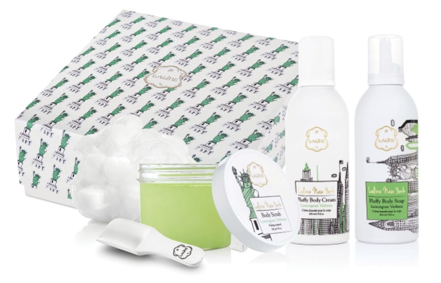 【Laline】 レモングラスバーベナ&モノイの香りで夏を楽しもう！自由の女神やイエローキャブが描かれた“NY限定シリーズ” 