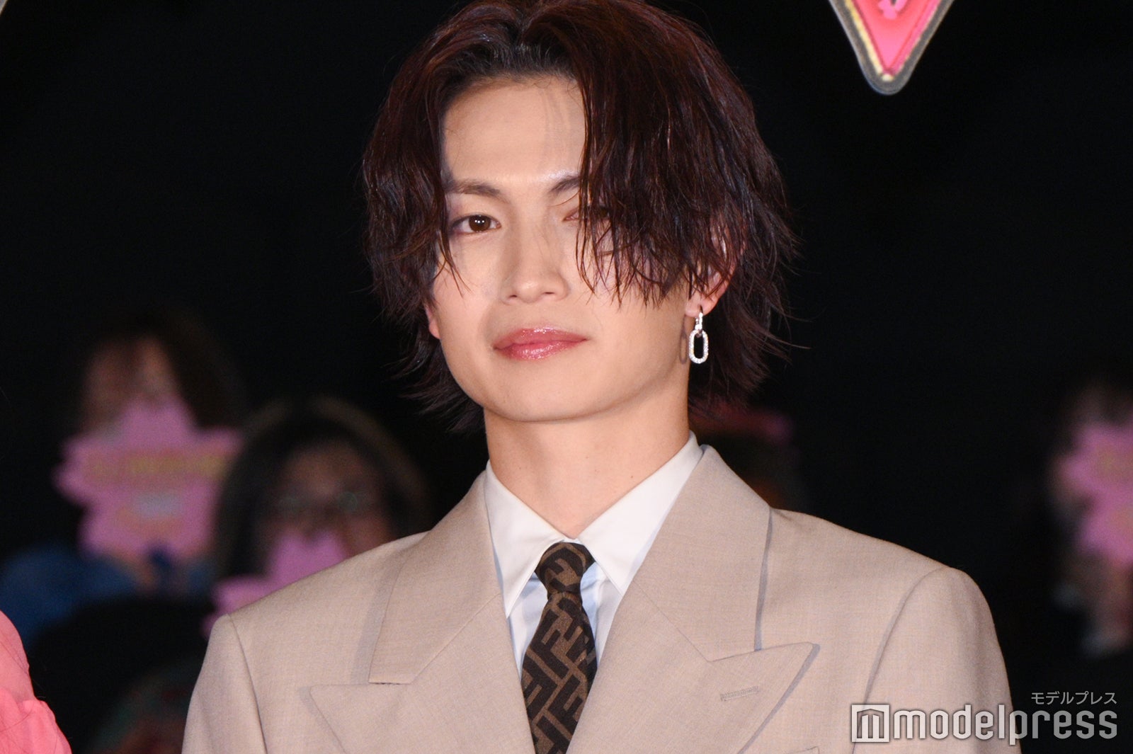 綱啓永（C）モデルプレス