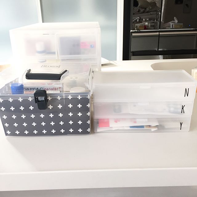 100均 メイクボックスの人気diy 自分好みに自作する おしゃれなアイデア集 モデルプレス